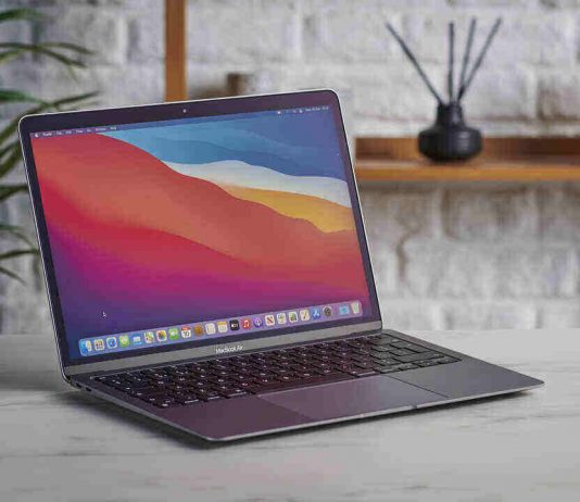 Macbook