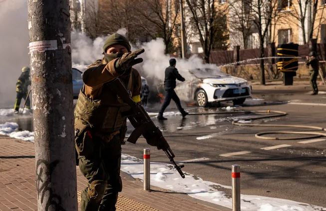 Russia-Ukraine crisis Russia-Ukraine crisis